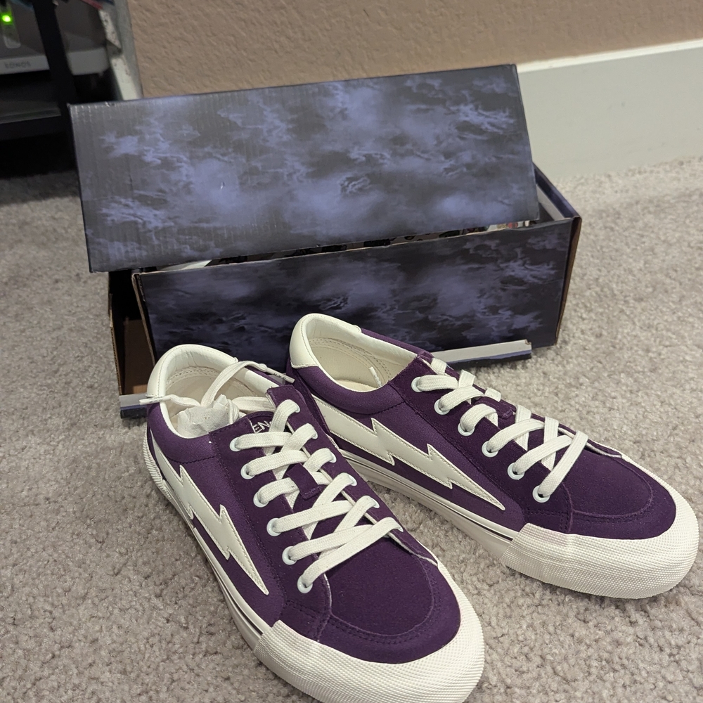 Purple and White Men's Sneakers